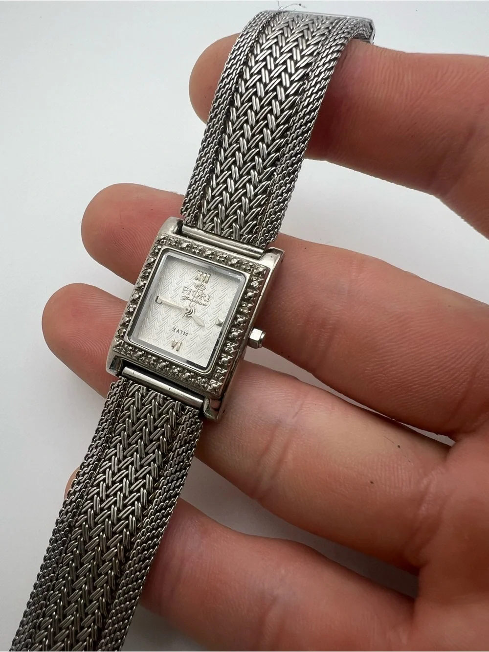 Fiori Milano Silver-Tone Women's Mesh Bracelet Watch